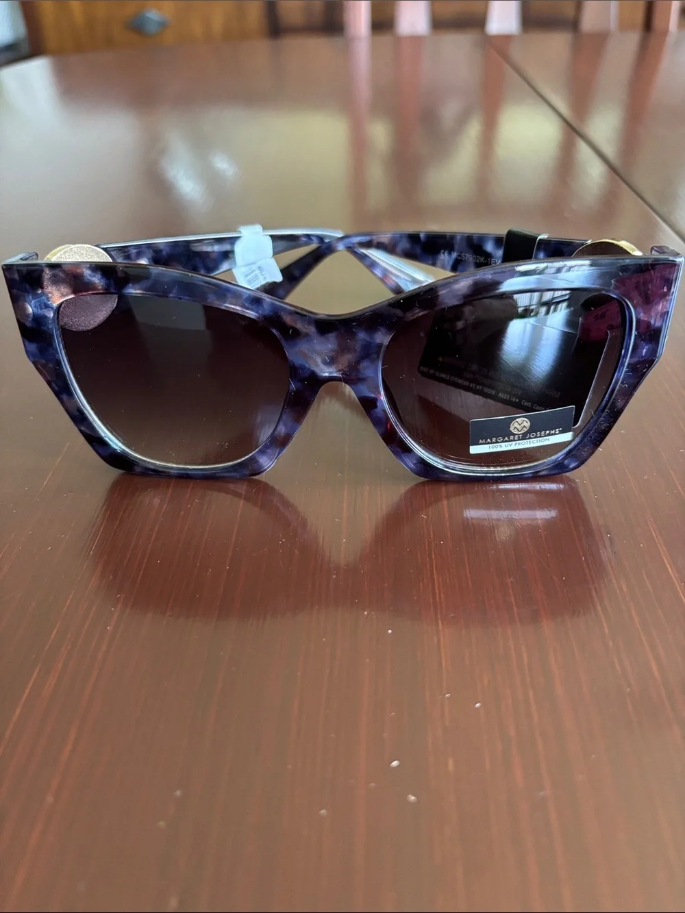 Margaret Josephs 100% UV protect,gradient black lens,tortoise shell,gold accent